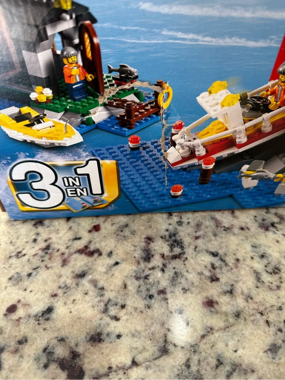 LEGO Creator: Lighthouse Island (5770) - 3-in-1 Set - NISB Flawed Box-See Pics